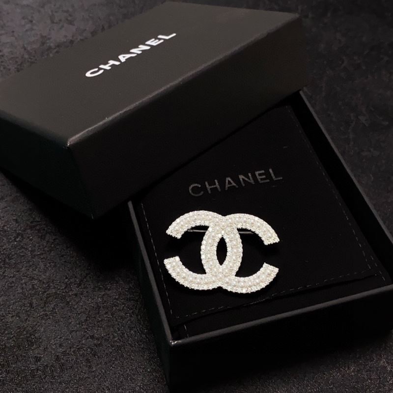 Ch**el brooches
